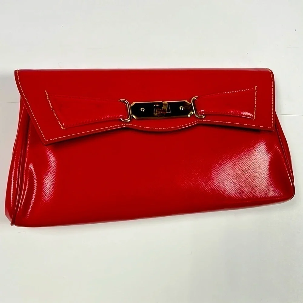 Vintage Red Leather Turnlock Clutch Bag